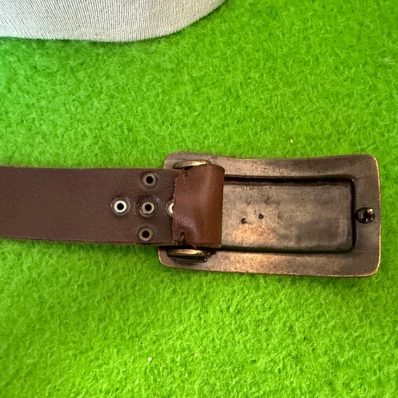 EUC- FRENCH CONNECTION brown studded leather belt w/ brass buckle main image 9